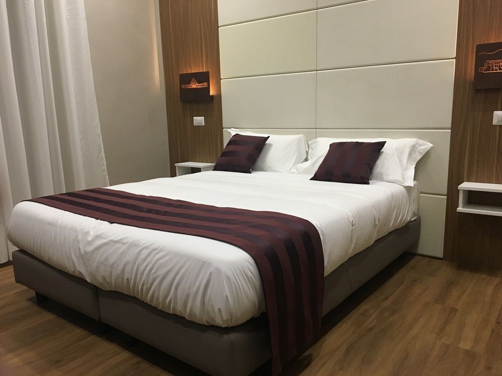 نابولي Duomo Residence المظهر الخارجي الصورة